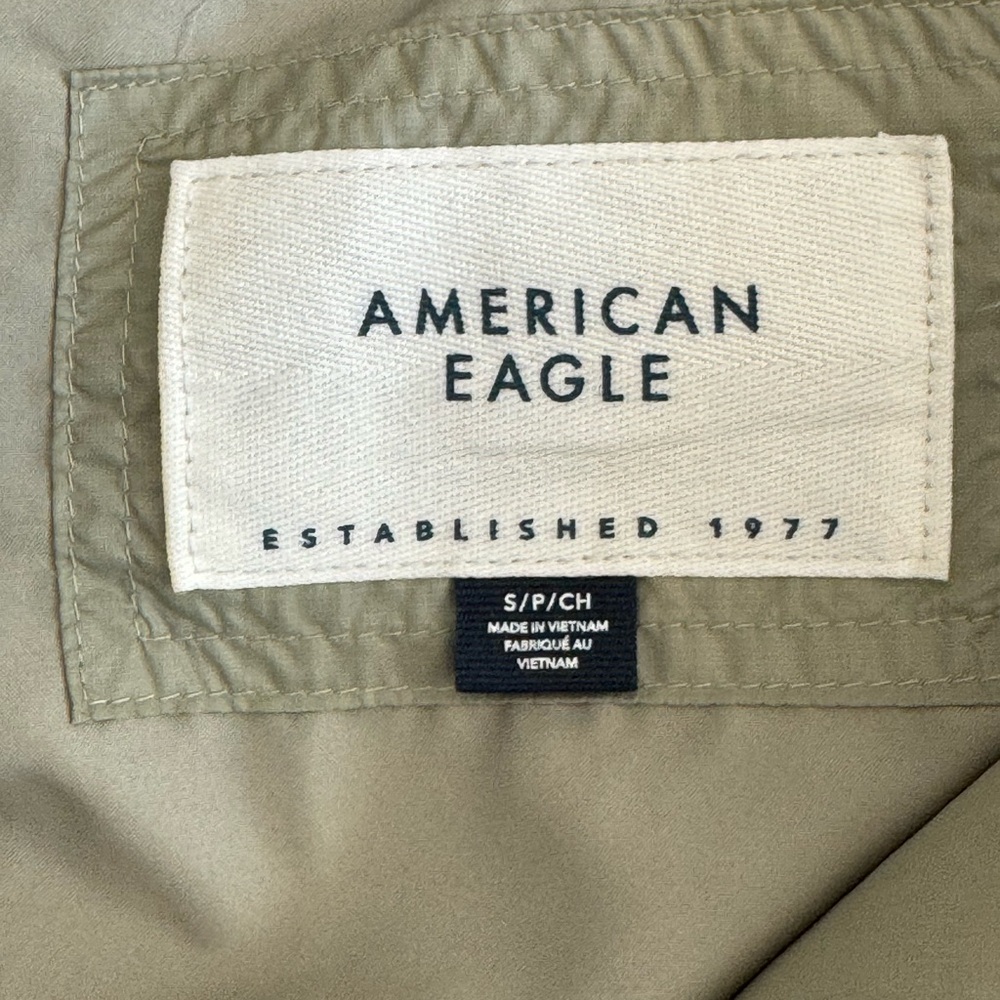American Eagle Puffer Coat. Brand new! - Picture 5 of 7
